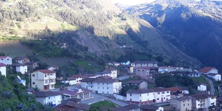 RENOVAN DIRECTIVAS BARRIALES DE GUALEL