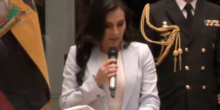 AHORA; Verónica Abad sí irá a Israel.